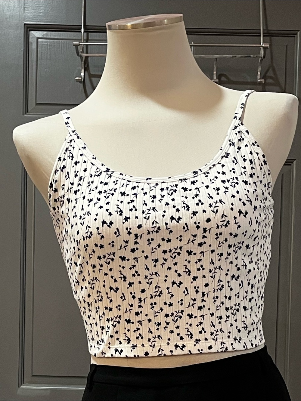 Old Navy White Ribbed Tank Top with Navy Floral Print